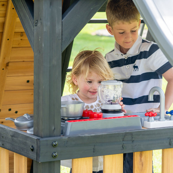 Magnolia Falls Swing Set w/Spiral Slide